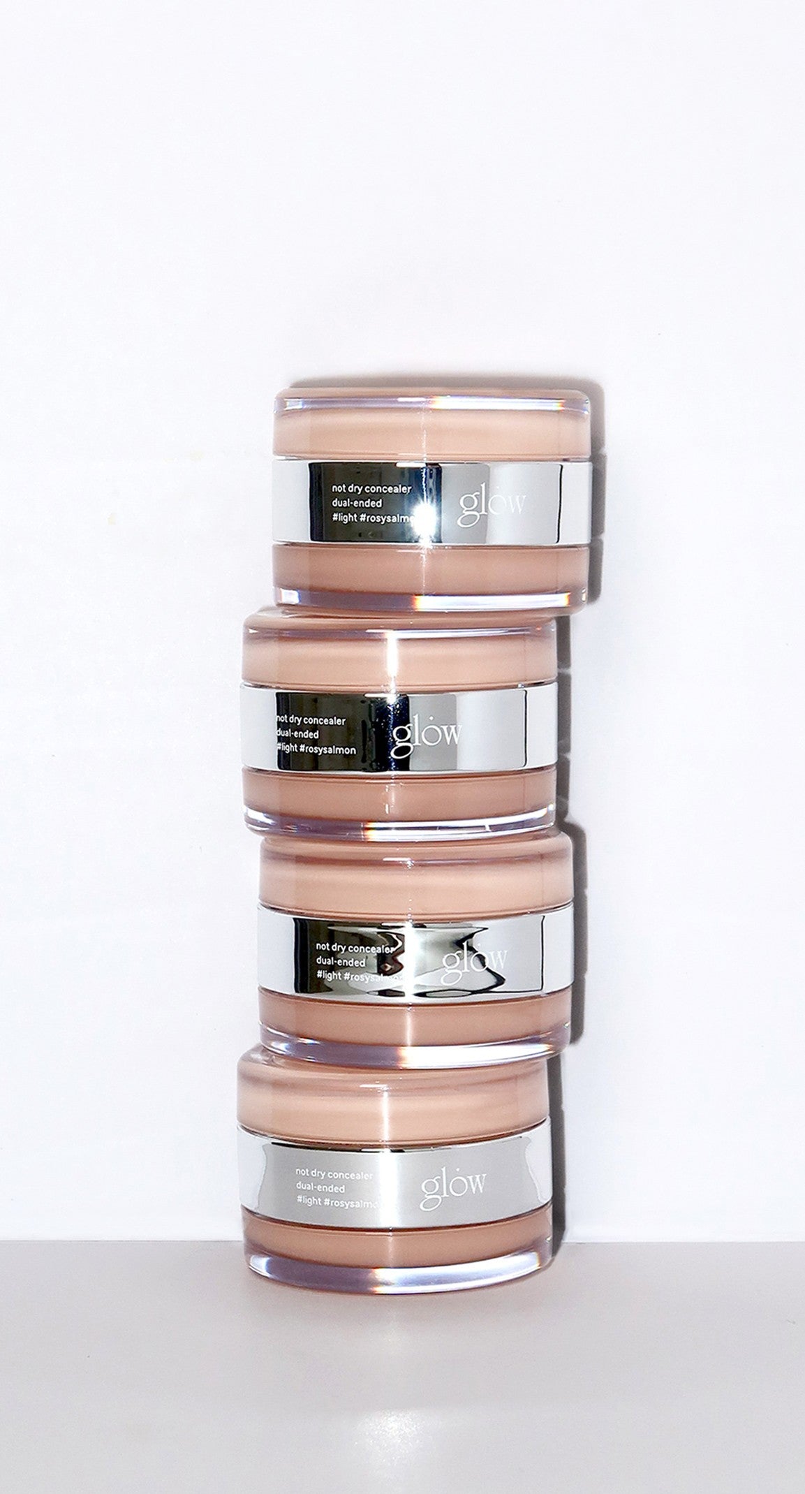 GLOW Not Dry Concealer (pink/white)